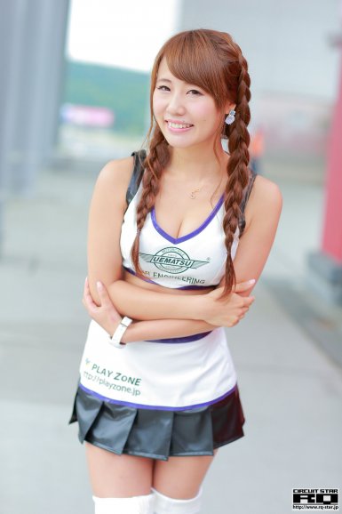 电子老虎机平台_西甲收官战看点:皇马巴萨争冠 巴萨对手左右欧